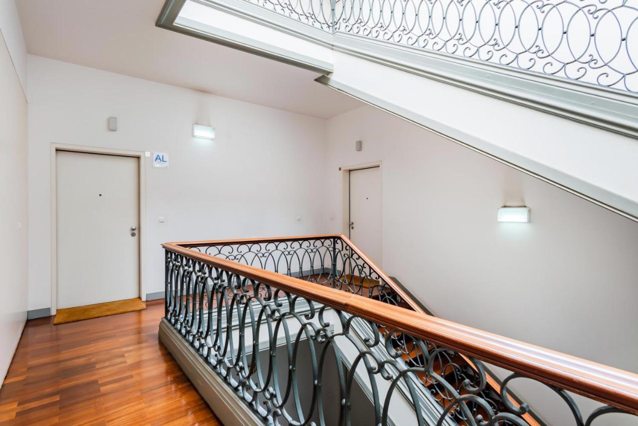 Chiado Prime Camoes Apartment Lisbon Exterior photo